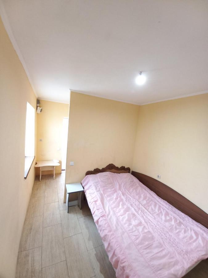 Дом С Удобствами, Возле 3 Городской Больницы Cherkasy Exterior photo